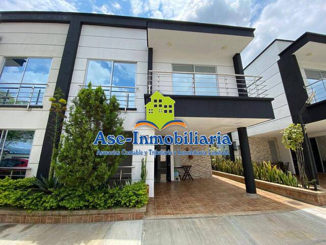 #715 - Casa para Alquiler en Florencia - CAQ