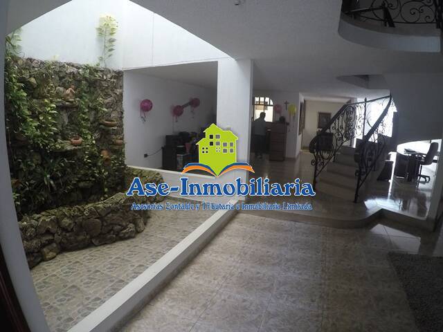 Casa de dos o más pisos para Venta en Florencia - 4