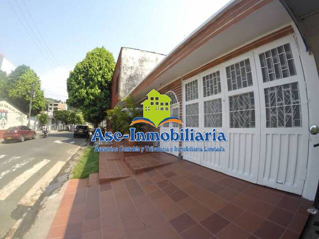 #841 - Casa para Venta en Florencia - CAQ - 2