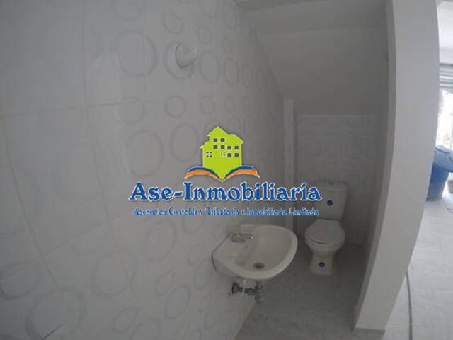Piso Comercial para Alquiler en Florencia - 4