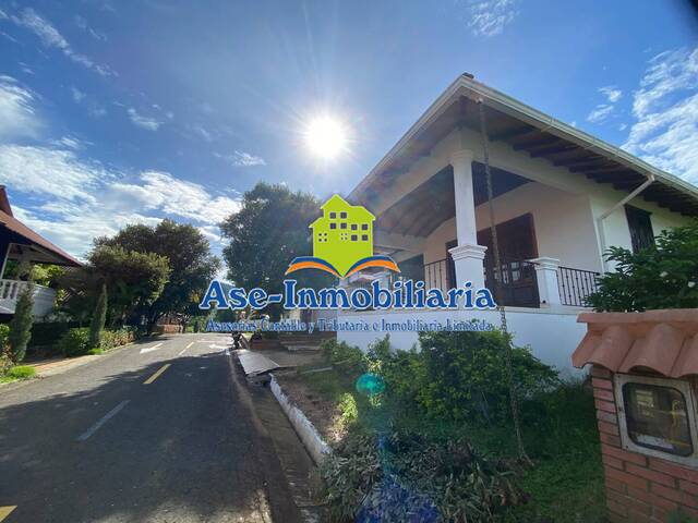 #967 - Casa para Alquiler en Florencia - CAQ - 2