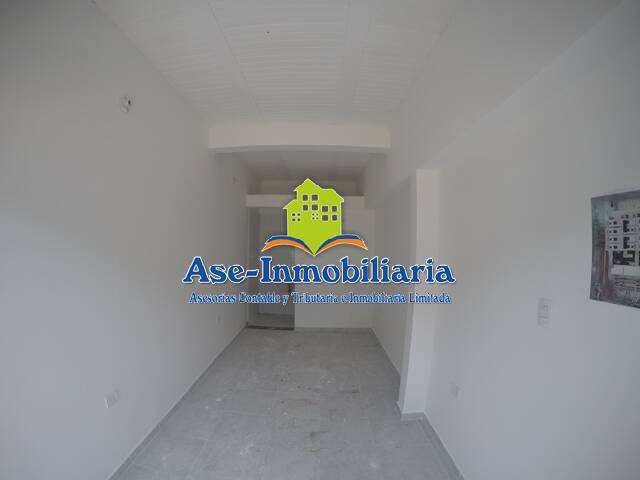 Punto Comercial para Alquiler en Florencia - 2