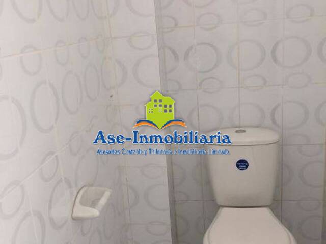 Punto Comercial para Alquiler en Florencia - 5