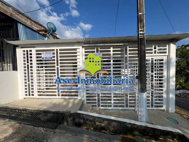 #979 - Casa para Venta en Florencia - CAQ - 2