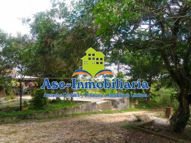 Granja  Finca para Venta en Florencia - 5
