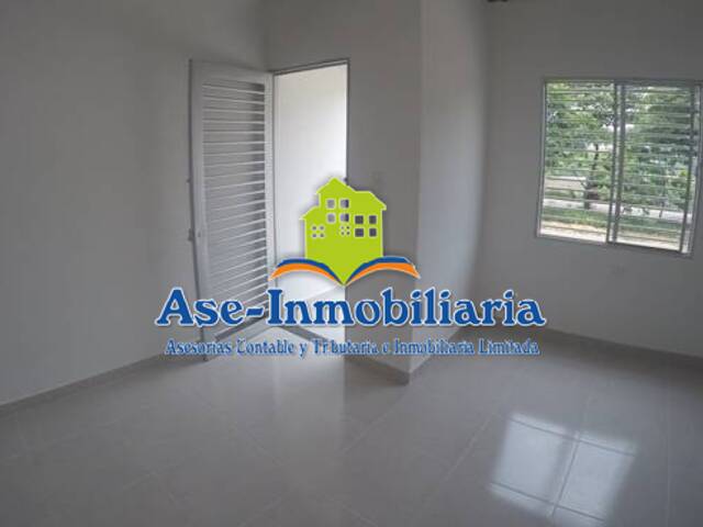 Apartamento para Alquiler en Florencia - 2