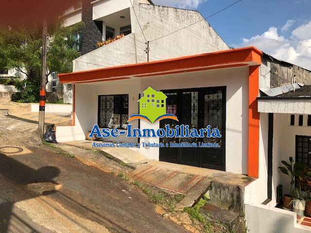 #358 - Casa para Venta en Florencia - CAQ