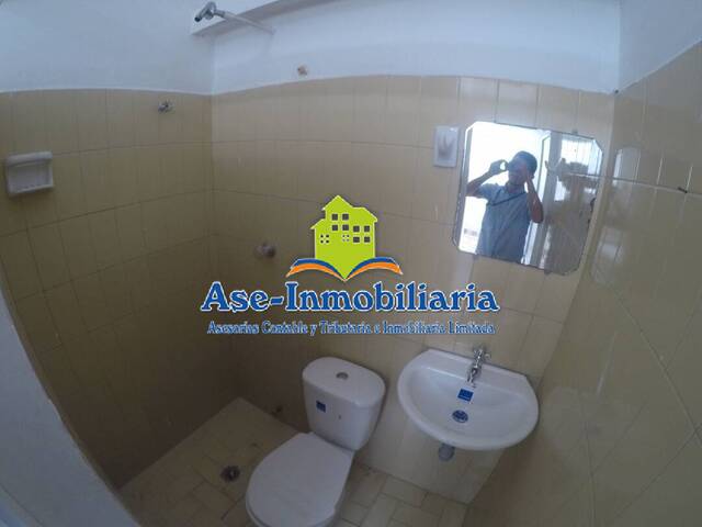 Punto Comercial para Alquiler en Florencia - 5
