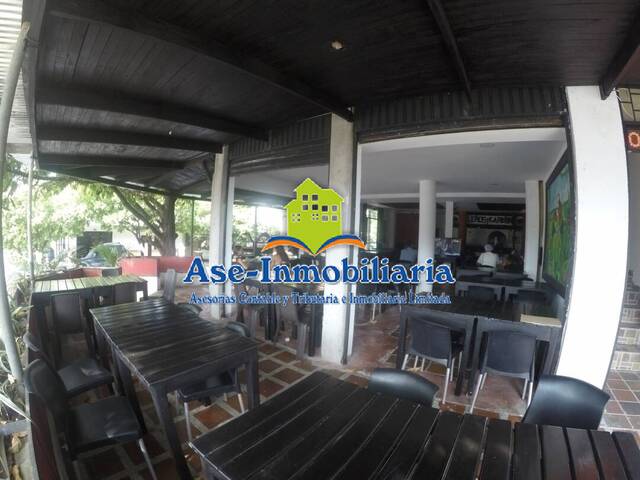 Punto Comercial para Venta en Florencia - 4