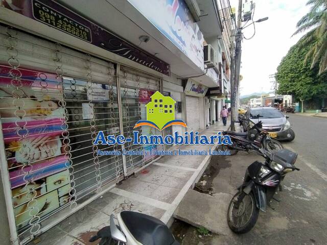 Punto Comercial para Alquiler en Florencia - 3