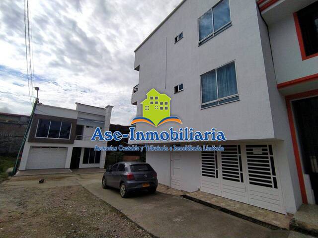 #489 - Casa para Venta en Florencia - CAQ