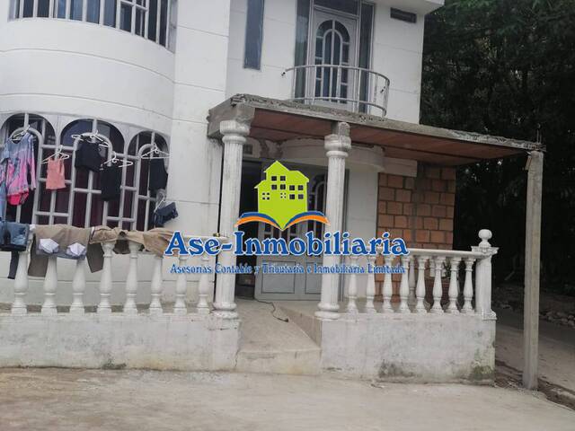 #564 - Casa para Venta en Florencia - CAQ