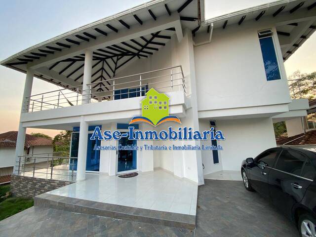 #587 - Casa para Alquiler en Florencia - CAQ