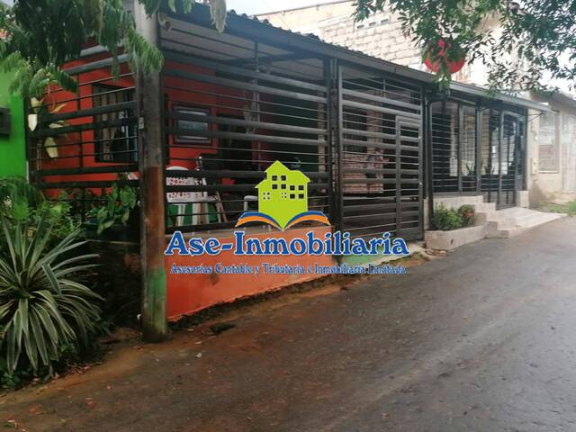 #590 - Casa para Venta en Florencia - CAQ