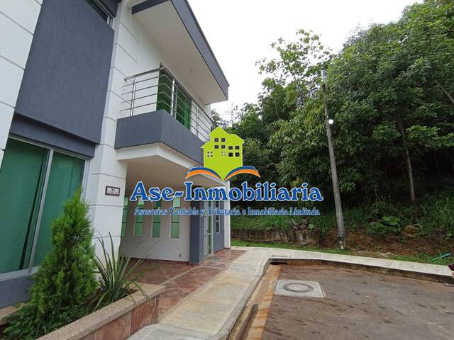 #609 - Casa para Alquiler en Florencia - CAQ