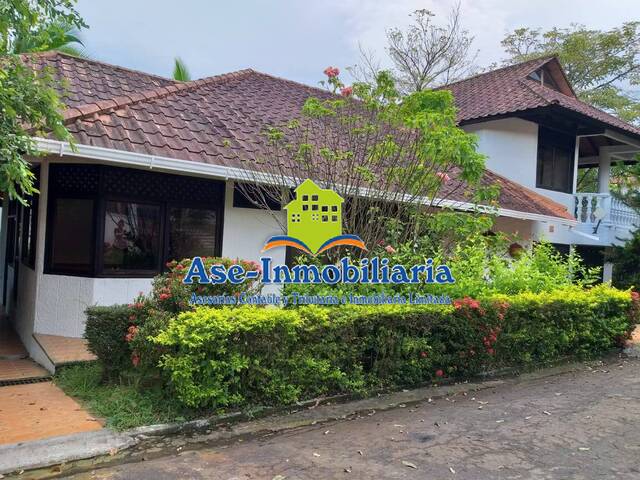 #652 - Casa para Venta en Florencia - CAQ