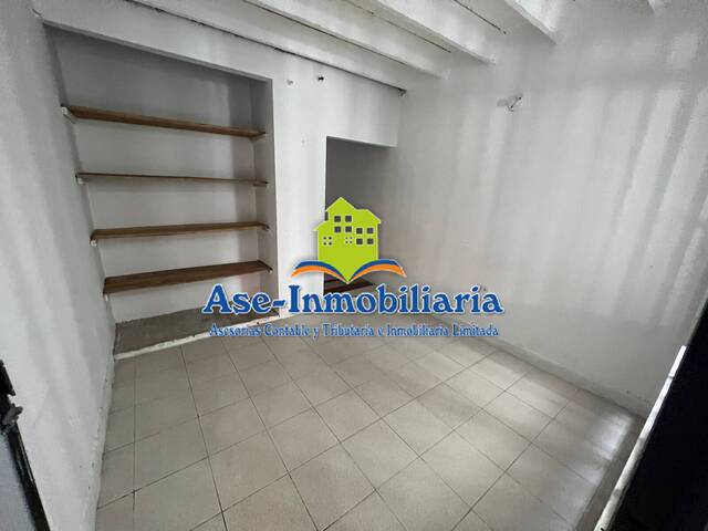 #687 - Departamento para Alquiler en Florencia - CAQ