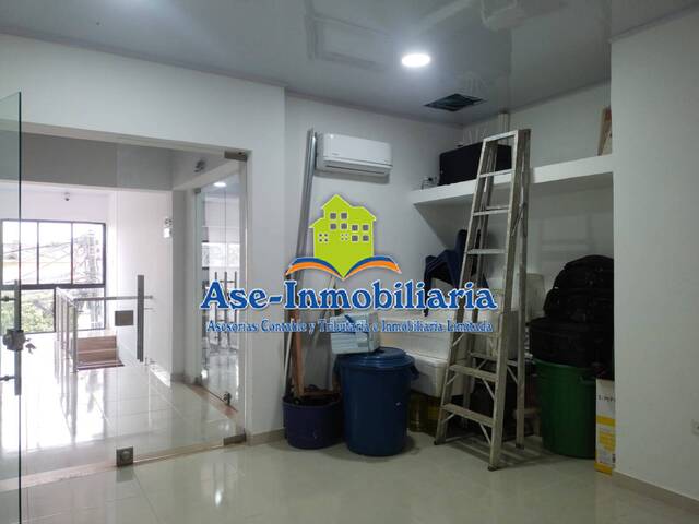 #701 - Oficina para Alquiler en Florencia - CAQ - 3