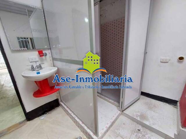 #703 - Casa para Venta en Florencia - CAQ - 3