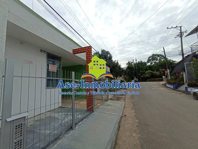 #723 - Casa para Venta en Florencia - CAQ - 2