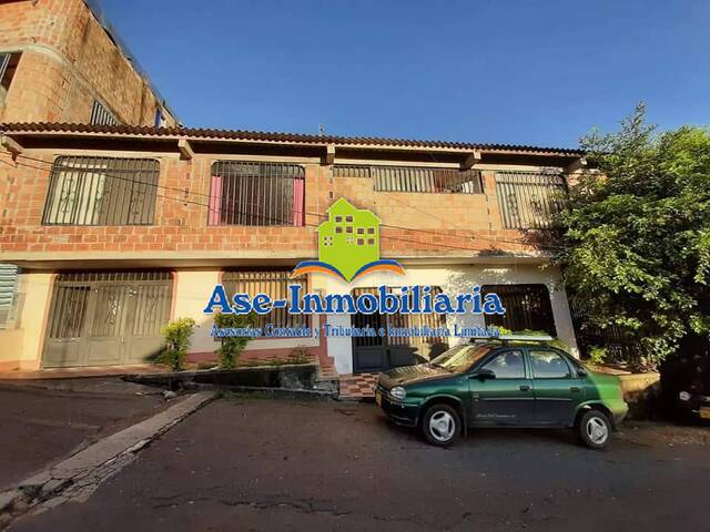#729 - Casa para Venta en Florencia - CAQ