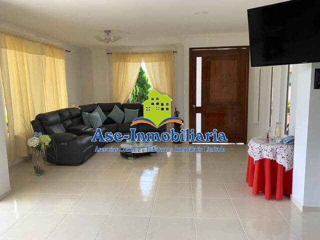 #775 - Casa para Alquiler en Florencia - CAQ