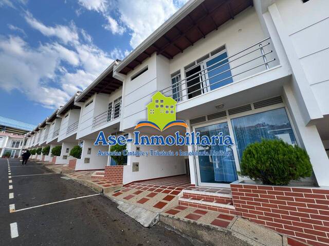 #790 - Casa para Alquiler en Florencia - CAQ