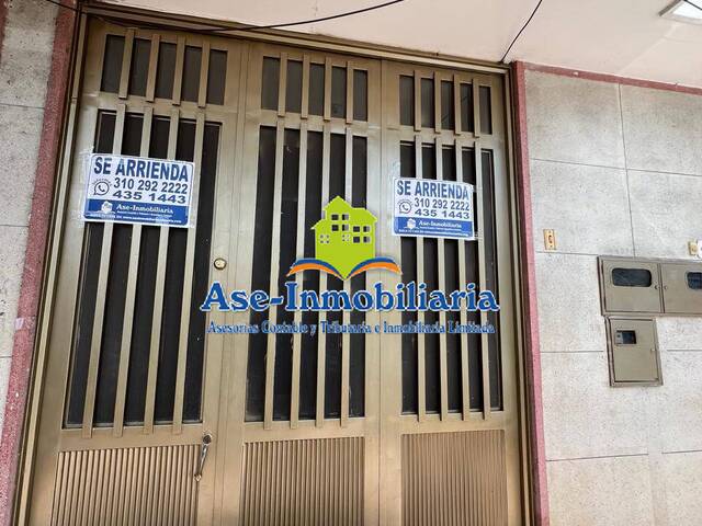 #792 - Salón Comercial para Alquiler en Florencia - CAQ - 1