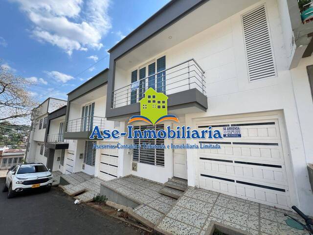 #785 - Casa para Alquiler en Florencia - CAQ