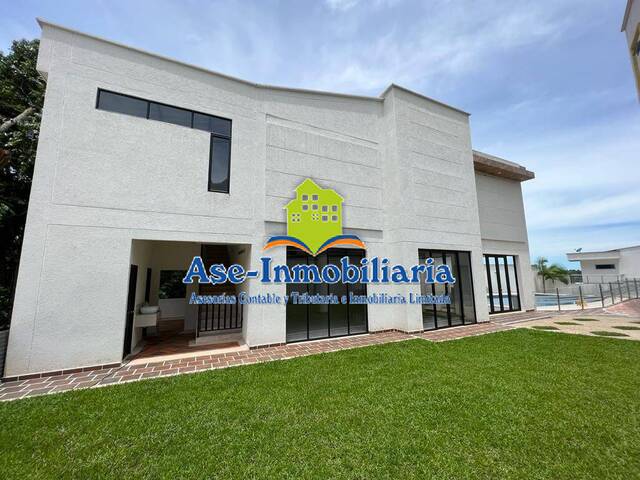 #821 - Casa para Alquiler en Florencia - CAQ