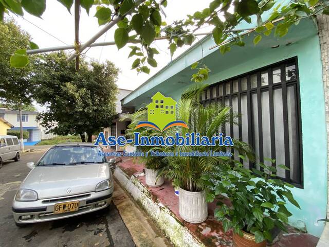 #834 - Casa para Venta en Florencia - CAQ - 2