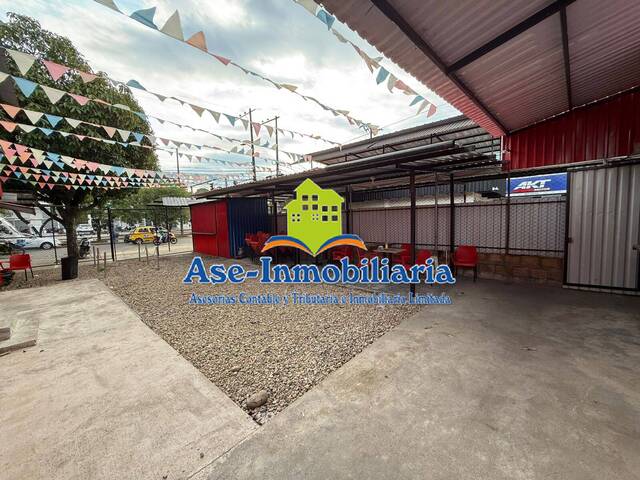 Punto Comercial para Alquiler en Florencia - 5
