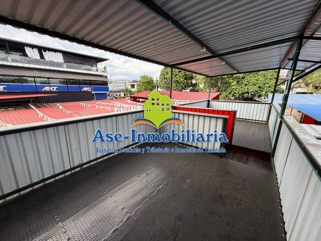 Punto Comercial para Alquiler en Florencia - 4