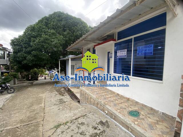 #903 - Casa para Alquiler en Florencia - CAQ