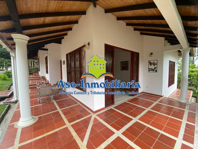 #934 - Casa para Venta en Florencia - CAQ - 2