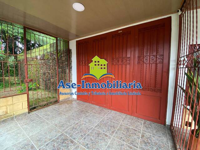 #947 - Casa para Venta en Florencia - CAQ - 2