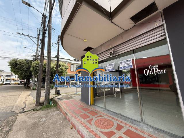 #982 - Salón Comercial para Alquiler en Florencia - CAQ - 3