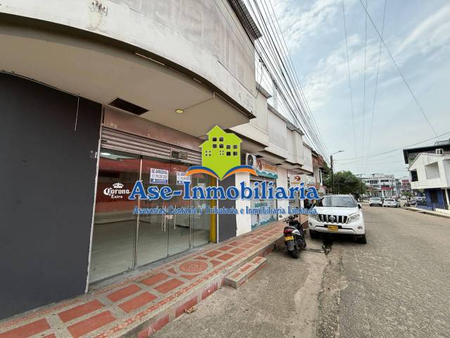 Salón Comercial para Alquiler en Florencia - 4