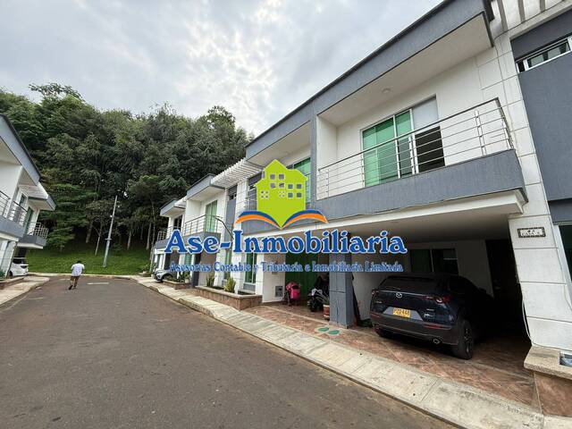 #987 - Casa para Alquiler en Florencia - CAQ