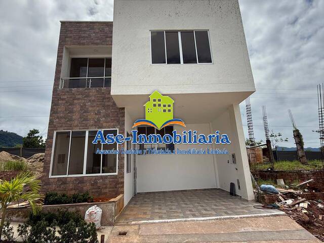 #988 - Casa para Alquiler en Florencia - CAQ - 2