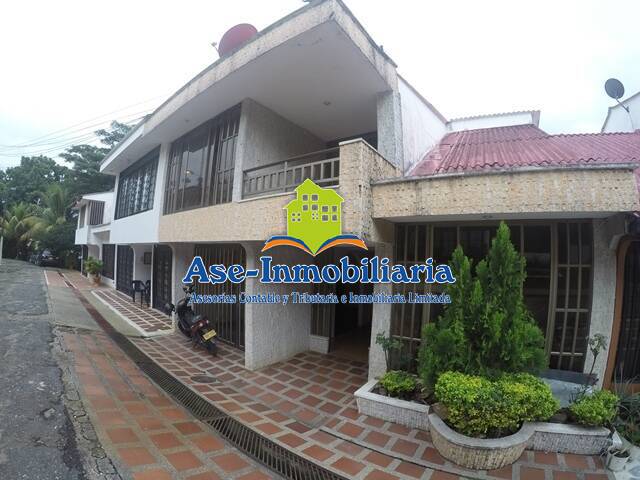 #165 - Casa para Venta en Florencia - CAQ