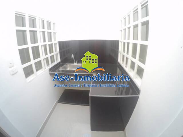 Oficina para Alquiler en Florencia - 3