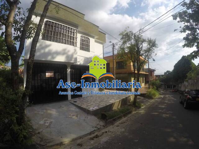 #328 - Casa para Venta en Florencia - CAQ