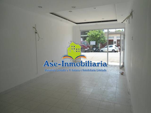 Salón Comercial para Alquiler en Florencia - 4