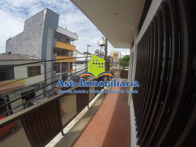 Punto Comercial para Alquiler en Florencia - 4