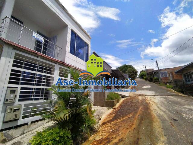 #488 - Casa para Venta en Florencia - CAQ